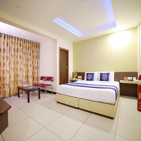 Oyo 8588 Rainbow Inn Munnar Εξωτερικό φωτογραφία